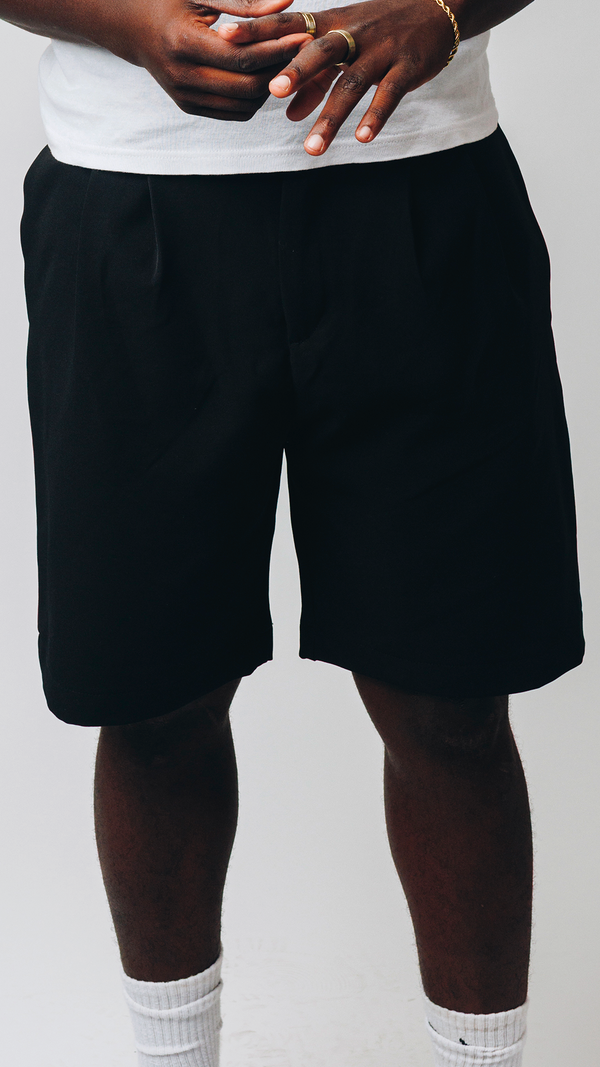 BLACK ELEGANT SHORTS